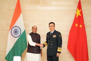 Rajnath Singh meets his Chinese counterpart at Asean defence ministers meet in Laos