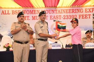 BSF launches first-ever all-women mountaineering expedition to Mount Mukut East 